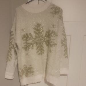 Glitter Snowflake Pattern Pullover Sweater in Winter White